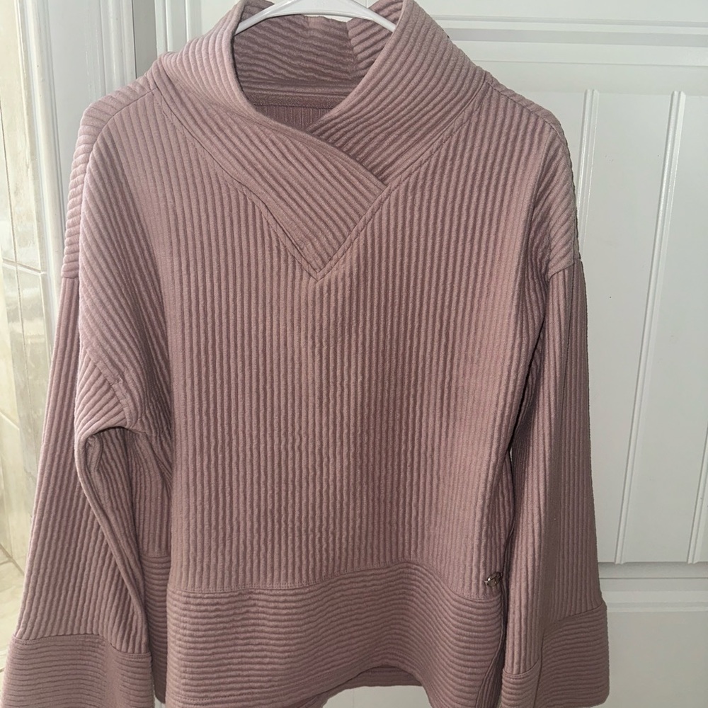 Tahari Mauve Ribbed Cowl Neck Sweater